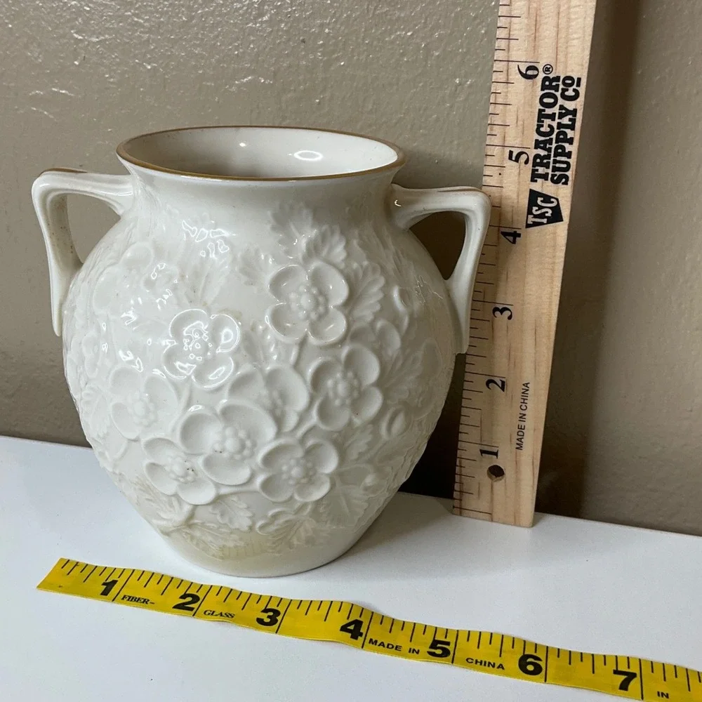 Vintage Lenox Dogwood Blossom Vase 24K Gold Trimmed Fine China Porcelain Classic